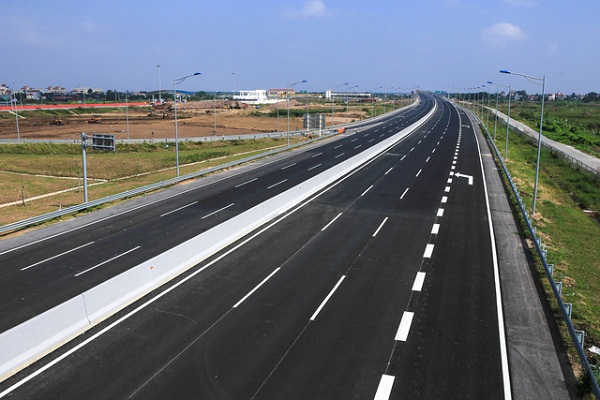 Trình Quốc hội dự án cao tốc Bắc - Nam hơn 300.000 tỷ đồng