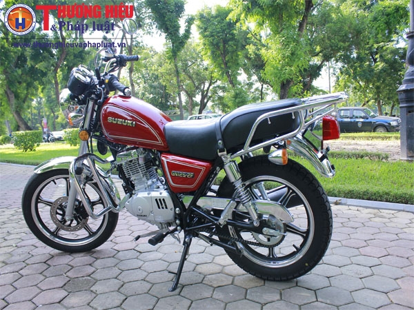 Suzuki GN125-2F huyền thoại một thời tái xuất tại Việt Nam