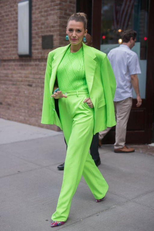 Blake-Lively-Green-Versace-Suit