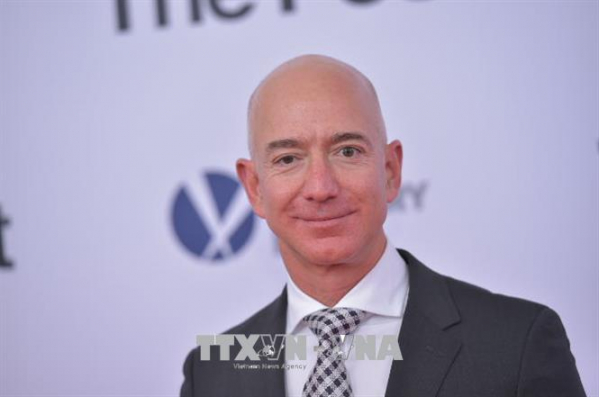 tỷ phú Jeff Bezos 
