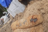 Đào móng làm nhà, phát hiện quả bom 250kg