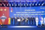Bảo Việt nhân thọ tiếp tục dẫn đầu top 10 “Công ty bảo hiểm nhân thọ uy tín 2022” và đón nhận Huân chương Lao động