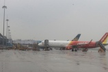 Thêm 5 sân bay phải dừng hoạt động do bão Noru