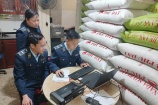 Thái Nguyên: Thu giữ 15 tấn đậu tương nghi giả mạo thương hiệu Phú Đạt