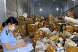 Hà Nội: Triệt phá kho hàng lậu hơn 1 tỷ đồng bán qua sàn thương mại điện tử