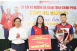 Trao 200 triệu đồng trong buổi giao lưu của VĐV Cao Thị Duyên với Gia đình Việt Nam