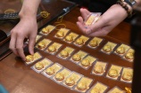 Giá vàng và ngoại tệ ngày 28/2: Vàng nhẫn tăng mạnh, vượt 66 triệu đồng/lượng