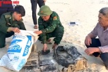 Quảng Bình: Phát hiện hơn 20kg ma túy trôi dạt vào bờ biển