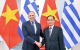 Bộ trưởng Ngoại giao Lê Hoài Trung hội đàm với Bộ trưởng Ngoại giao Cộng hòa Hy Lạp George Gerapetritis