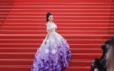'Thiên Di' Lý Nhã Kỳ hóa công chúa trên thảm đỏ Cannes