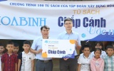 Tập đoàn Xây dựng Hòa Bình trao tặng 100 tủ sách trong chương trình “Chắp cánh ước mơ”