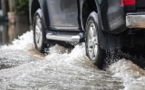 7 nguyên tắc an toàn khi lái xe trời mưa bạn cần biết