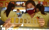 Giá vàng ngày 29/4: Vàng SJC và nhẫn trơn giảm tiếp