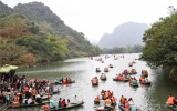 Du lịch Việt Nam đón 12 triệu lượt khách, doanh thu đạt kỷ lục tại nhiều địa phương