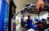 Giá xăng tăng, dầu giảm nhẹ từ 15h chiều nay