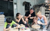 Chuyển đổi số làng nghề Việt: Khi tinh hoa di sản được 'chắp cánh' công nghệ