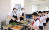 Bộ Y tế yêu cầu công khai thực đơn bữa ăn học đường, tăng cường giám sát ATTP trường học