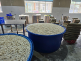 Tạm giữ hơn 13 tấn chân gà ngâm hóa chất chuẩn bị tuồn vào thị trường 