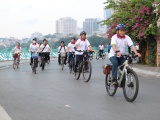 7000 vận động viên tham gia Ngày hội đạp xe Hành trình xanh 'Sắc sen Tây Hồ'