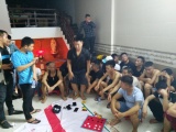 Bắt 42 con bạc đang say sưa sát phạt tại Nghệ An