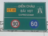 Đoạn cao tốc Diễn Châu - Bãi Vọt: Băn khoăn về biển báo chỉ đường và địa danh?