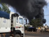 Đồng Nai: Bà hỏa ghé thăm, xưởng sản xuất lốp ô tô bị thiêu rụi