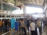 Giãn các chuyến bay tại Nội Bài sang giờ thấp điểm
