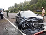 Hai ôtô tông trực diện trên cao tốc, 1 người tử vong