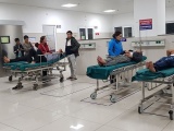  Hàng loạt người nhập viện trong đêm 30 Tết do pháo