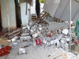 Nghệ An: Sau tiếng nổ lớn, 3 cha con thương vong