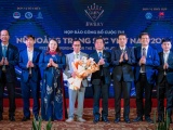 Nghệ nhân Nguyễn Văn Bốn và câu chuyện đằng sau vương miện Vân Phong Phượng Vũ
