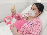 Trải nghiệm phương pháp ủ ấm Kangaroo Mother care tại Bệnh viện Phụ Sản Hà Nội