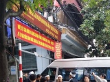 Dân đòi đối thoại, bí thư phường Thụy Khuê nói “dân chủ quá trớn”?
