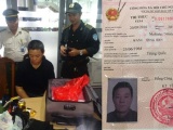 Một du khách Trung Quốc bị bắt khi 'cầm nhầm' 400 triệu đồng trên máy bay