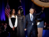 Tổng thống Obama “thỉnh cầu” người dân điều bất ngờ tại buổi chia tay xúc động