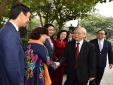 Tổng Bí thư Nguyễn Phú Trọng thăm, chúc Tết TP. Hà Nội và du xuân bên hồ Hoàn Kiếm