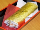 'Choáng' với Sushi bọc vàng giá hơn 2 triệu đồng/cuộn
