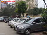 Hạ Đình- Thanh Xuân - Hà Nội: Bãi  giữ xe không phép, ngang nhiên hoạt động  trước cửa công an phường?