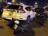 Hà Nội: Xe bán tải đi ngược chiều gây tai nạn liên hoàn