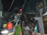 Đà Nẵng: Lửa bùng phát thiêu rụi căn nhà giữa đêm, ba mẹ con thoát chết