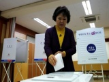 Cử tri Hàn Quốc bầu Tổng thống thay thế bà Park Geun-hye