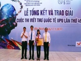 Nữ sinh Đà Nẵng đoạt giải nhất cuộc thi viết thư quốc tế UPU 2017
