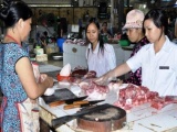 Dân hoang mang với tin đồn thịt lợn ở Lào Cai có sâu