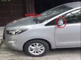 Hà Nội: Xôn xao clip chủ nhà đập vỡ kính, đạp gãy gương xe Innova đỗ chắn cửa