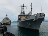 Cận cảnh 2 tàu chiến Mỹ thăm cảng Cam Ranh - Khánh Hòa