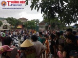 Cửa Lò - Nghệ An: Một phụ nữ bị vây bắt vì nghi bắt cóc trẻ em