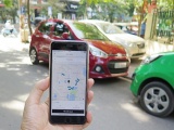 Hà Nội sẽ cấm dịch vụ đi chung xe của Uber, Grab?