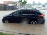 8 việc phải làm ngay khi ô tô bị ngập nước