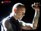 Chester Bennington - ca sĩ huyền thoại của Linkin Park treo cổ tự tử