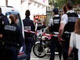 Pháp: Đâm xe liên hoàn, nghi khủng bố tại Paris